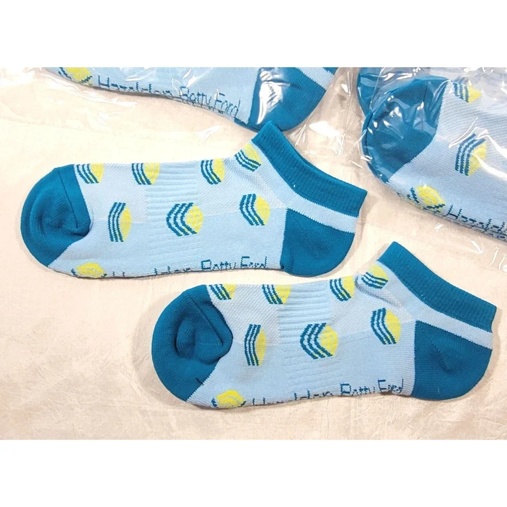 LOT: 10 Pairs Betty Ford‎ Foundation Athletic Lo-Cut Ankle Socks - One Size
